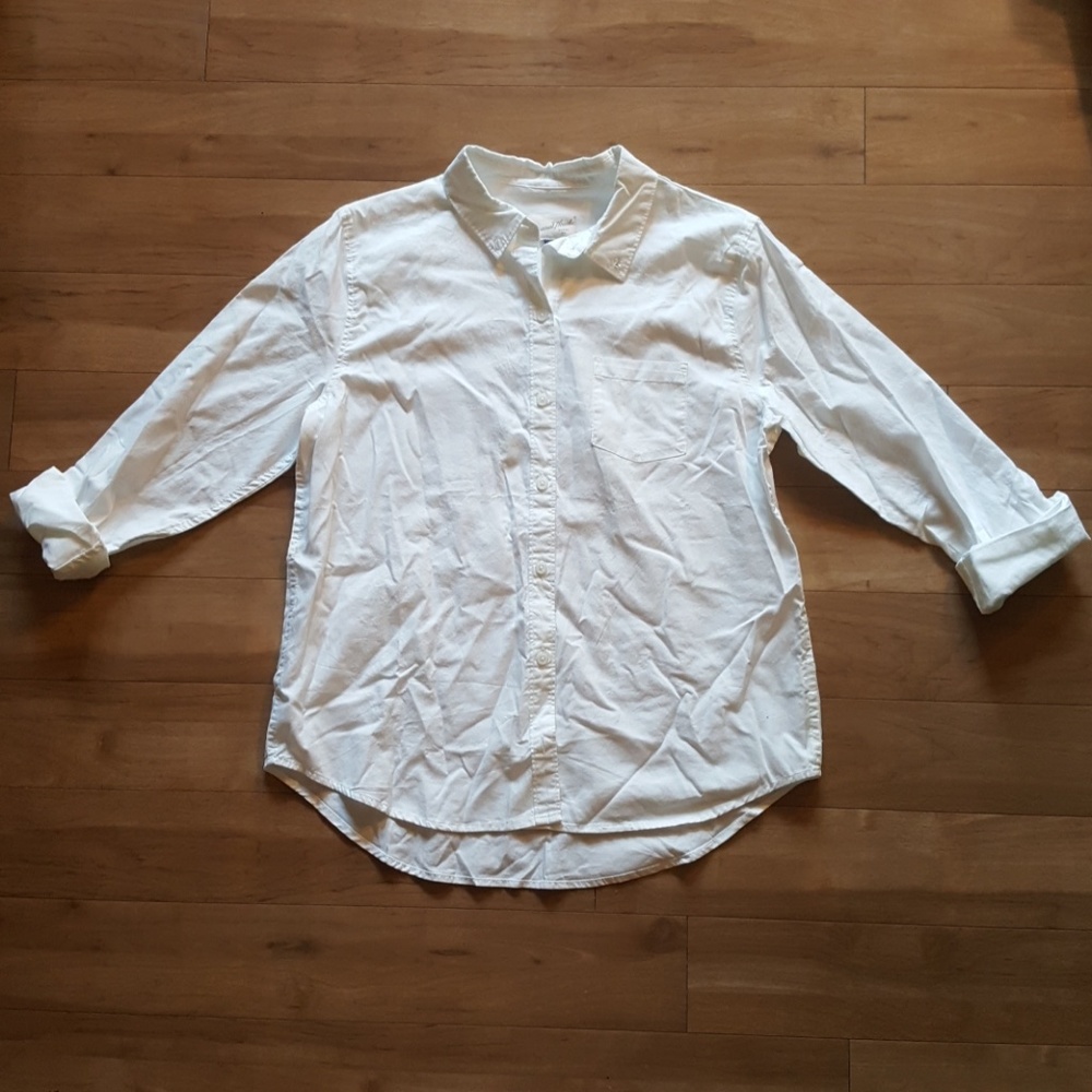 NWT Universal Thread Cotton Button Down Shirt